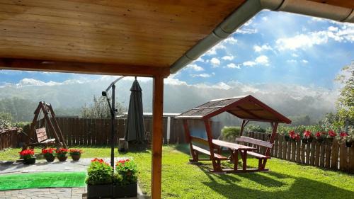 Rezi Apartment | Jacuzzi, Hot Tub, and Sauna Retreat near Hévíz