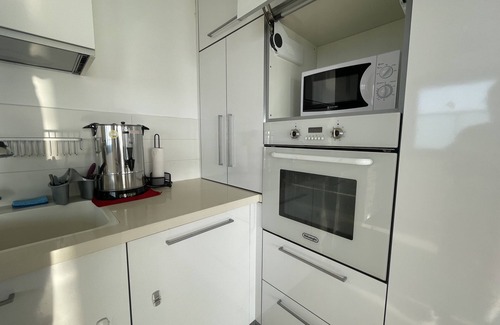 Netanya Apartment | ★Jacuzzi Penthouse with Sea View in Natanya★