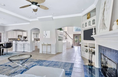 Plano House | Jacuzzi & Pool 3,500 SF Fashion Gallery Home
