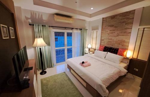 Huai Yai Villa | Jacuzzi Pool Villa