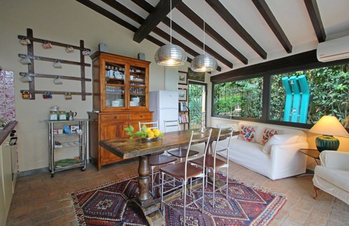 Ortonovo House | Jacuzzi, Sauna, Garden, A/C, 4 People