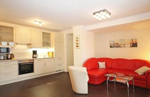Hohen Niendorf Apartment | Jagdschloß zu Hohen Niendorf Fewo 2