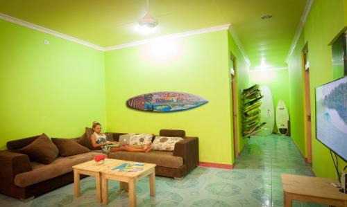 Himmafushi House | Jail Break Surf Inn