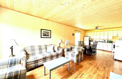Brackley Beach Cottage | Jake & Jo's Cottages
