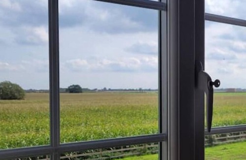 Dogdyke Cottage | Jake’s Cottage, Langrick, Lincolnshire - Cosy 3 Bedroom Cottage, Sleeps up to 6