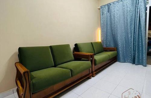 Daerah Kulai House | Jalan Sena Indahpura Landed House