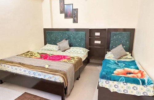Kedarnath House | Jalaram Guest House