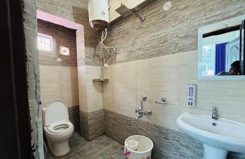 Kedarnath House | Jalaram Guest House