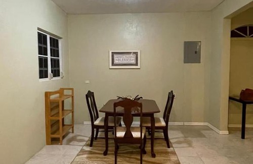 Estate Santa Maria Apartment | Jalen Quiet Place
