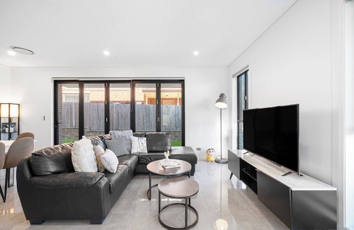 West Ryde House | Jam Home | Modern Living Heart of West Ryde