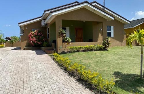 Mammee Bay Villa | Jam Vibes Villas