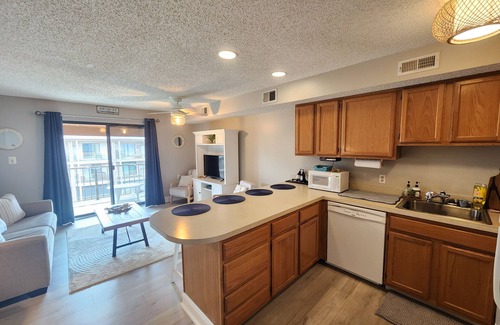 Midtown Ocean City Condo | Jamacia Bay Beaut! GREAT Mid-town location.