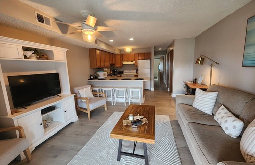 Midtown Ocean City Condo | Jamacia Bay Beaut! GREAT Mid-town location.