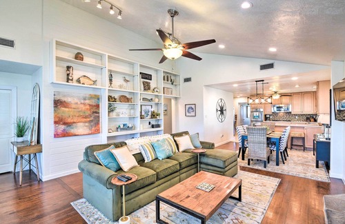 Jamaica Beach House | Jamaica Beach Waterfront Getaway: Kayaks & Dock!
