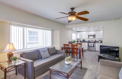 Mission Beach Condo | Jamaica Breeze 2 bed/2 ba Condo in Mission Beach with Large Private Patio!