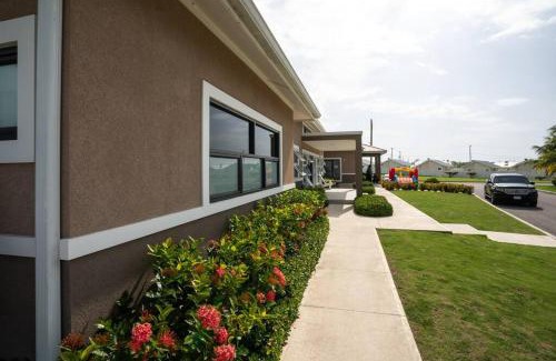 Lucea Villa | Jamaica Reggae Villa