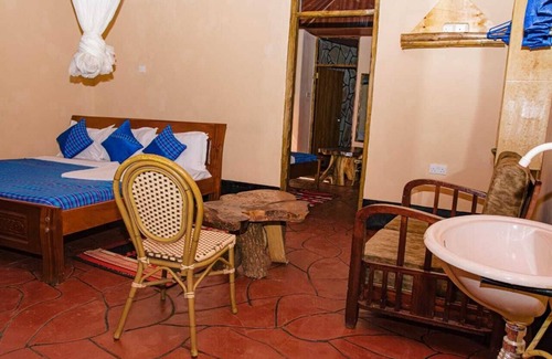 Emali Hotel | JAMBO AFRIKA GETAWAY RESORT