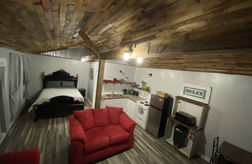 Crowville Cabin | James' Cabin