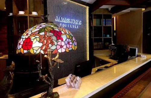 Dongcheng Hotel | James Joyce Coffetel Beijing Gulou street, Nanluoguxiang