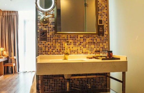 Zhuhai Chimelong Hotel | James Joyce Hotel Zhuhai Hengqin Chimelong