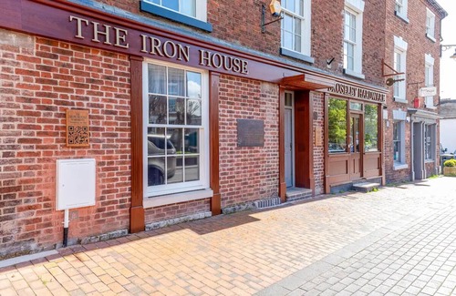 Broseley Apartment | James' Place a Luxury Apartment in Broseley Shropshire on the High Street