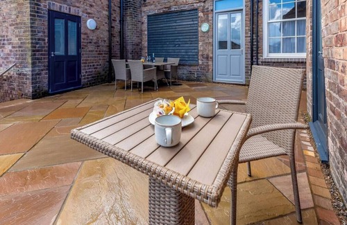 Broseley Apartment | James' Place a Luxury Apartment in Broseley Shropshire on the High Street