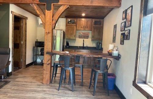 Ponce De Leon Cabin | James River Hideout