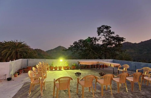 Mount Abu Bed & Breakfast | James Villa Mountain view Home Stay