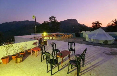Mount Abu Bed & Breakfast | James Villa Mountain view Home Stay