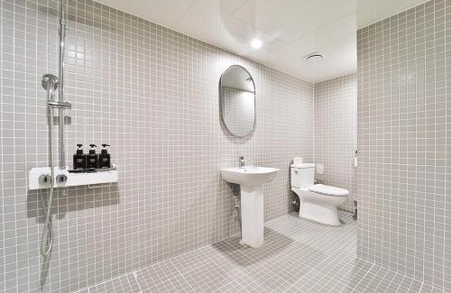 Bangi-dong Hotel | Jamsil Tomgi Hotel