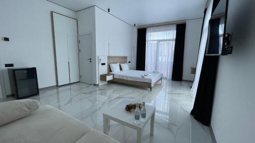 Dilijan Hotel | Jan'S