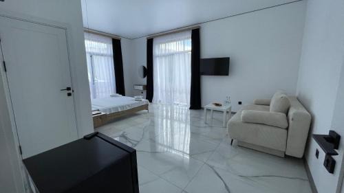 Dilijan Hotel | Jan'S