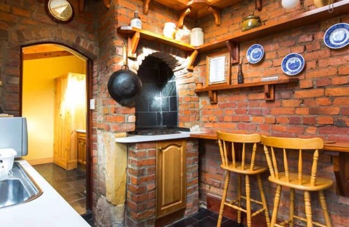 North Hobart Cottage | Jane Cottage 1855 - Tasmania