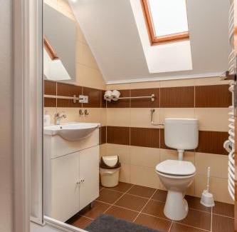 Vonyarcvashegy House | Janika Pension