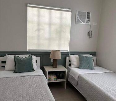 General Santos House | Japandi Home A - Fully Aircon, WIFI, Hot shower, 24hGuard, Center, near Malls