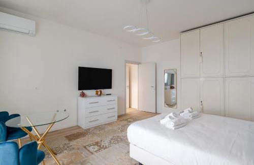 Abano Terme Apartment | Jappelli Golden House