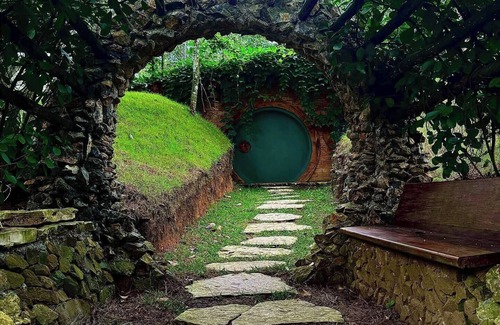 La Vega Province Cottage | Jarabacoa, Eccentric Hobbitn