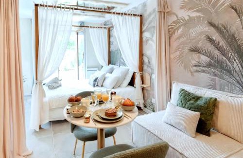 Trouville-sur-Mer Apartment | Jardin d'Eden : Sauna, Balneo & Jardin privatif