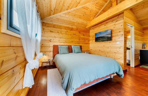 La Plaine-des-Palmistes Ski Chalet | Jardin des Vieilles Pierres