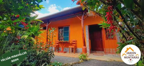 Bijagua Bed & Breakfast | Jardin entre Montañas