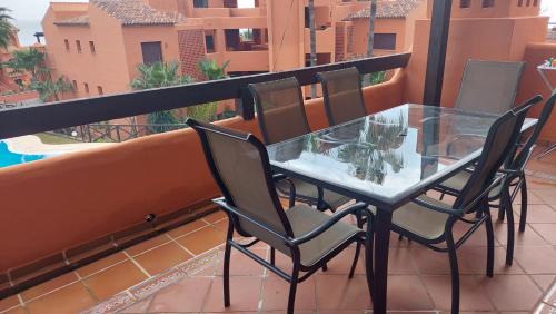 Buenas Noches Apartment | Jardines, piscina y mar