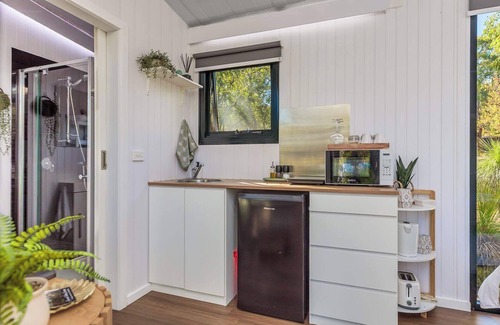 Bedfordale House | Jarrah Valley Escape in Bedfordale by Tiny Away
