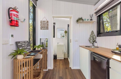 Bedfordale House | Jarrah Valley Escape in Bedfordale by Tiny Away