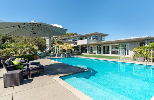 Surfdale House | Jasa's Vineyard Estate | Stay Waiheke
