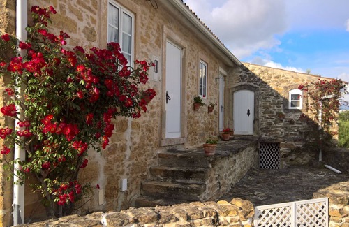 Coimbra Cottage | Jasmin House - Cottage