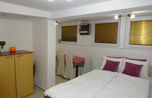 Skopje Region Apartment | Jasmin White Apartment