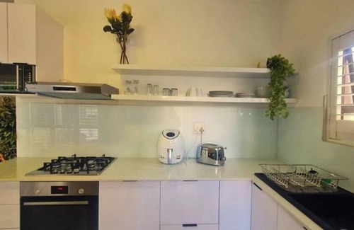 Tokai Apartment | Jasmine - 3 Bedroom family unit