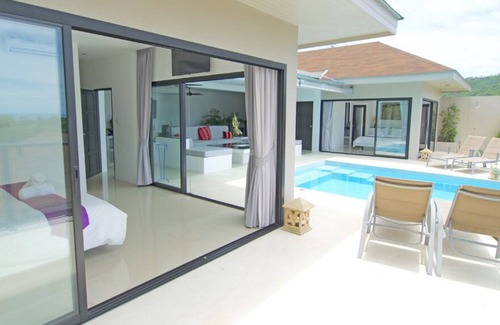 Maret Villa | Jasmine 3 Bedrooms Sea View Villa