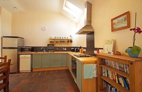 Llanrug Cottage | Jasmine Bach