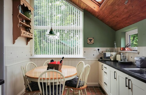 Glogue Cottage | Jasmine Cottage